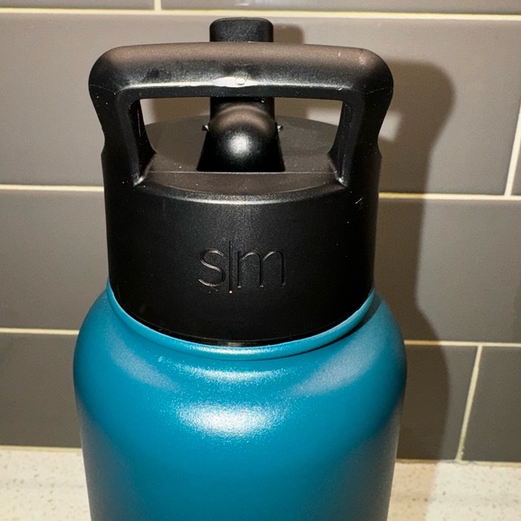 Simple Modern - S|M - 40 oz Tumbler - NWOT - incl 2 straws - Picture 6 of 6